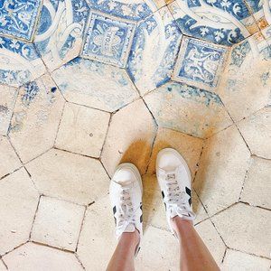 Meet your Posher, Emma